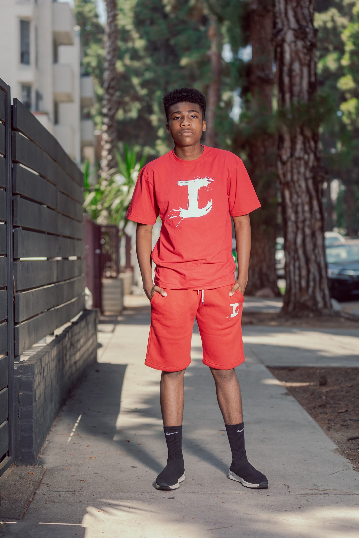 THEE I SHORTS